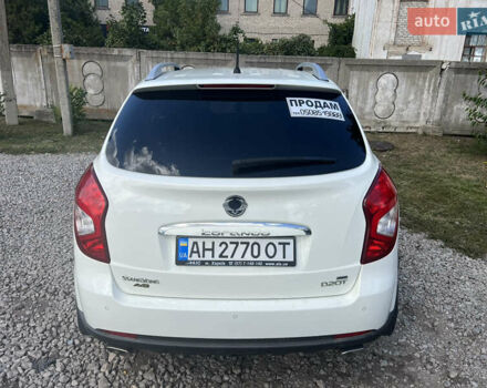 Білий Cанг Йонг Korando, об'ємом двигуна 2 л та пробігом 150 тис. км за 10500 $, фото 4 на Automoto.ua
