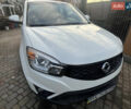 Білий Cанг Йонг Korando, об'ємом двигуна 2 л та пробігом 140 тис. км за 9000 $, фото 10 на Automoto.ua