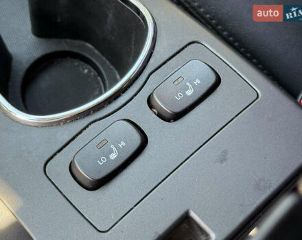 Білий Cанг Йонг Korando, об'ємом двигуна 2.2 л та пробігом 115 тис. км за 11900 $, фото 28 на Automoto.ua