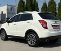 Білий Cанг Йонг Korando, об'ємом двигуна 2.2 л та пробігом 115 тис. км за 11900 $, фото 3 на Automoto.ua