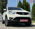 Білий Cанг Йонг Korando, об'ємом двигуна 2.2 л та пробігом 115 тис. км за 11900 $, фото 10 на Automoto.ua