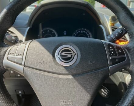 Білий Cанг Йонг Korando, об'ємом двигуна 2.2 л та пробігом 115 тис. км за 11900 $, фото 23 на Automoto.ua