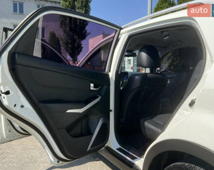 Білий Cанг Йонг Korando, об'ємом двигуна 2.2 л та пробігом 115 тис. км за 11900 $, фото 47 на Automoto.ua