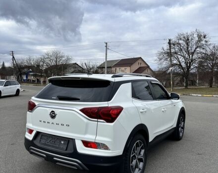 Білий Cанг Йонг Korando, об'ємом двигуна 1.5 л та пробігом 75 тис. км за 21500 $, фото 2 на Automoto.ua