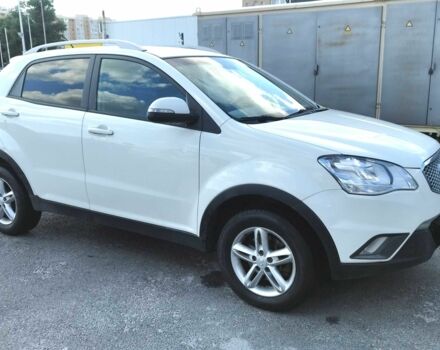 Білий Cанг Йонг Korando, об'ємом двигуна 2 л та пробігом 264 тис. км за 7250 $, фото 1 на Automoto.ua