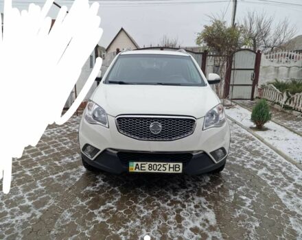 Белый Cанг Йонг Корандо, объемом двигателя 2 л и пробегом 168 тыс. км за 8314 $, фото 1 на Automoto.ua