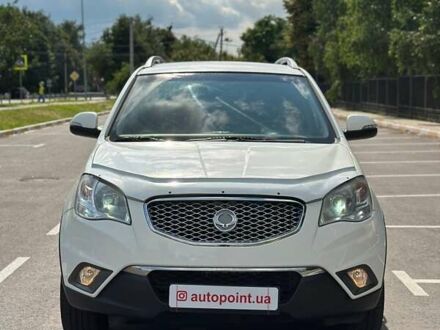Cанг Йонг Korando 2012 у Буче на Automoto.ua Білий Cанг Йонг Korando, об'ємом двигуна 2 л та пробігом 111 тис. км за 9500 $, фото 1 на Automoto.ua