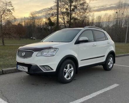 Білий Cанг Йонг Korando, об'ємом двигуна 2 л та пробігом 230 тис. км за 8500 $, фото 1 на Automoto.ua