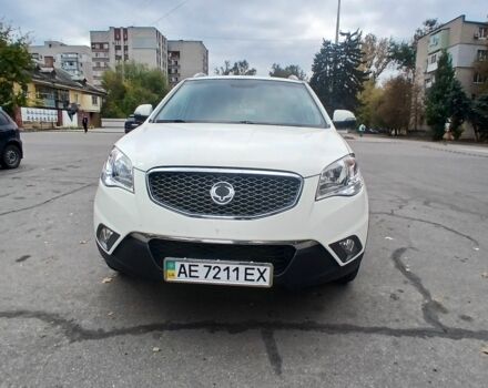 Cанг Йонг Корандо 2012 в Новомосковске на Automoto.ua Белый Cанг Йонг Корандо, объемом двигателя 2 л и пробегом 77 тыс. км за 9500 $, фото 1 на Automoto.ua