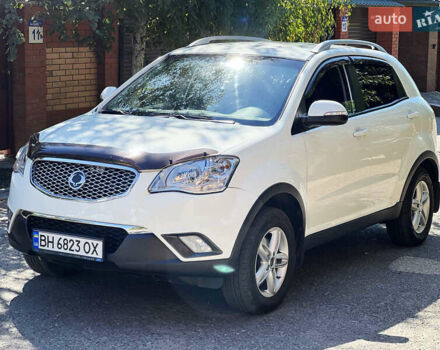 Білий Cанг Йонг Korando, об'ємом двигуна 2 л та пробігом 104 тис. км за 8500 $, фото 1 на Automoto.ua