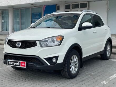 Білий Cанг Йонг Korando, об'ємом двигуна 2 л та пробігом 231 тис. км за 8990 $, фото 1 на Automoto.ua