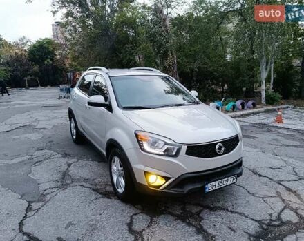 Білий Cанг Йонг Korando, об'ємом двигуна 2 л та пробігом 189 тис. км за 9500 $, фото 1 на Automoto.ua
