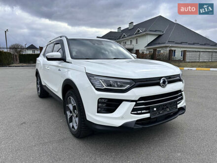 Cанг Йонг Корандо 2020 в Киеве на Automoto.ua Белый Cанг Йонг Корандо, объемом двигателя 1.5 л и пробегом 79 тыс. км за 16500 $, фото 1 на Automoto.ua