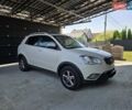 Бежевий Cанг Йонг Korando, об'ємом двигуна 2 л та пробігом 297 тис. км за 7100 $, фото 10 на Automoto.ua