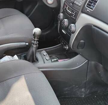 Cанг Йонг Korando 2011 у Харкові на Automoto.ua Чорний Cанг Йонг Korando, об'ємом двигуна 2 л та пробігом 215 тис. км за 7300 $, фото 18 на Automoto.ua