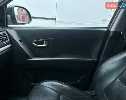 Черный Cанг Йонг Корандо, объемом двигателя 2 л и пробегом 168 тыс. км за 7200 $, фото 71 на Automoto.ua