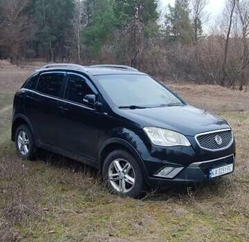 Чорний Cанг Йонг Korando, об'ємом двигуна 2 л та пробігом 216 тис. км за 7995 $, фото 8 на Automoto.ua