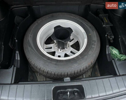 Черный Cанг Йонг Корандо, объемом двигателя 2 л и пробегом 168 тыс. км за 7200 $, фото 32 на Automoto.ua