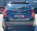 Чорний Cанг Йонг Korando, об'ємом двигуна 2 л та пробігом 208 тис. км за 7690 $, фото 16 на Automoto.ua