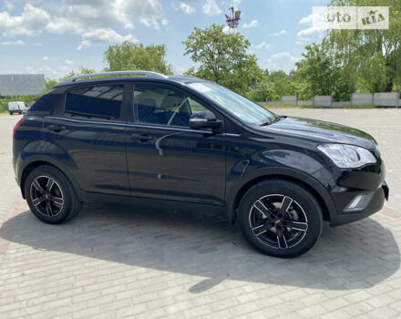 Чорний Cанг Йонг Korando, об'ємом двигуна 2 л та пробігом 190 тис. км за 8499 $, фото 5 на Automoto.ua