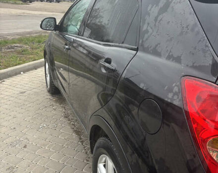 Черный Cанг Йонг Корандо, объемом двигателя 2 л и пробегом 168 тыс. км за 7900 $, фото 10 на Automoto.ua