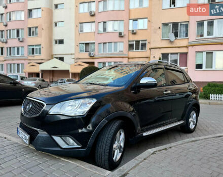 Черный Cанг Йонг Корандо, объемом двигателя 2 л и пробегом 265 тыс. км за 7700 $, фото 1 на Automoto.ua