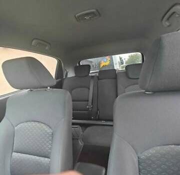 Черный Cанг Йонг Корандо, объемом двигателя 2 л и пробегом 194 тыс. км за 6000 $, фото 10 на Automoto.ua