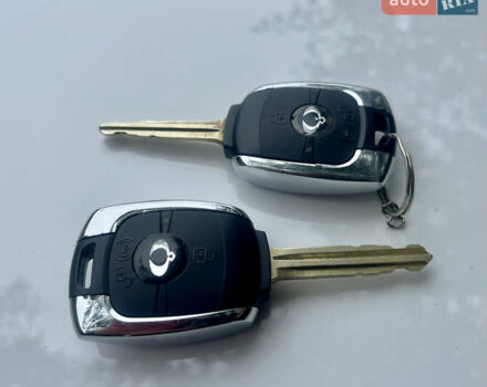 Черный Cанг Йонг Корандо, объемом двигателя 2 л и пробегом 168 тыс. км за 7200 $, фото 100 на Automoto.ua