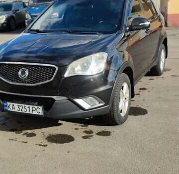 Чорний Cанг Йонг Korando, об'ємом двигуна 2 л та пробігом 216 тис. км за 7995 $, фото 15 на Automoto.ua