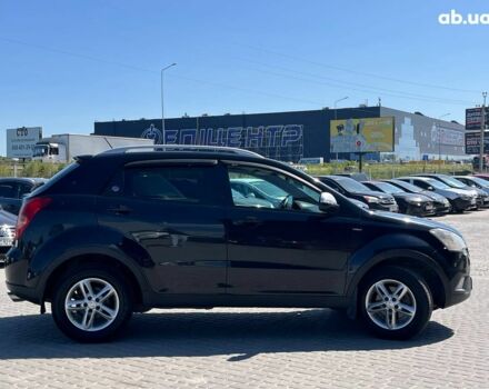 Чорний Cанг Йонг Korando, об'ємом двигуна 2 л та пробігом 208 тис. км за 7690 $, фото 14 на Automoto.ua