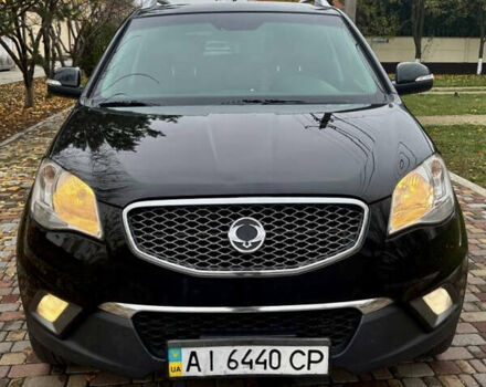 Черный Cанг Йонг Корандо, объемом двигателя 2 л и пробегом 168 тыс. км за 7200 $, фото 5 на Automoto.ua