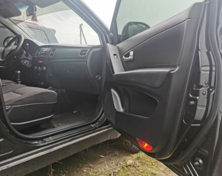 Черный Cанг Йонг Корандо, объемом двигателя 2 л и пробегом 350 тыс. км за 7000 $, фото 9 на Automoto.ua