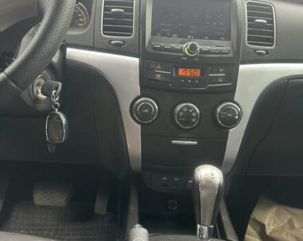 Чорний Cанг Йонг Korando, об'ємом двигуна 2 л та пробігом 138 тис. км за 6900 $, фото 11 на Automoto.ua