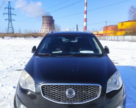 Черный Cанг Йонг Корандо, объемом двигателя 2 л и пробегом 210 тыс. км за 8100 $, фото 13 на Automoto.ua