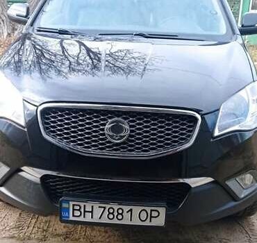 Черный Cанг Йонг Корандо, объемом двигателя 2 л и пробегом 220 тыс. км за 8500 $, фото 2 на Automoto.ua