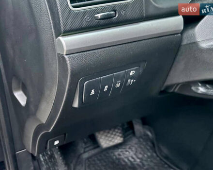 Черный Cанг Йонг Корандо, объемом двигателя 2 л и пробегом 168 тыс. км за 7200 $, фото 54 на Automoto.ua