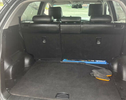 Черный Cанг Йонг Корандо, объемом двигателя 2 л и пробегом 168 тыс. км за 7900 $, фото 4 на Automoto.ua