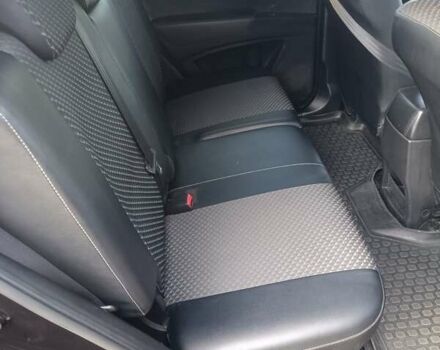 Чорний Cанг Йонг Korando, об'ємом двигуна 2 л та пробігом 74 тис. км за 8700 $, фото 2 на Automoto.ua