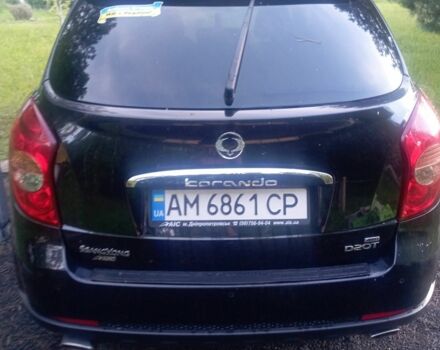 Чорний Cанг Йонг Korando, об'ємом двигуна 2 л та пробігом 180 тис. км за 8200 $, фото 2 на Automoto.ua