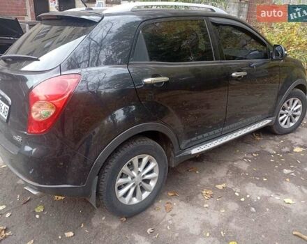 Черный Cанг Йонг Корандо, объемом двигателя 2 л и пробегом 176 тыс. км за 8500 $, фото 5 на Automoto.ua