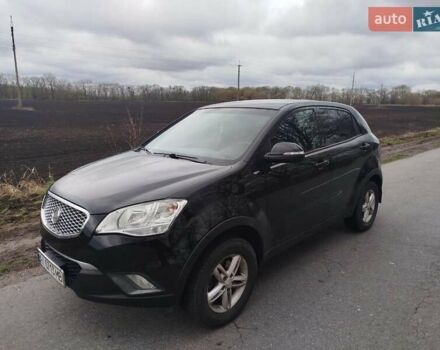 Чорний Cанг Йонг Korando, об'ємом двигуна 2 л та пробігом 130 тис. км за 10000 $, фото 4 на Automoto.ua