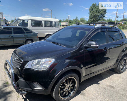 Чорний Cанг Йонг Korando, об'ємом двигуна 2 л та пробігом 147 тис. км за 7300 $, фото 4 на Automoto.ua