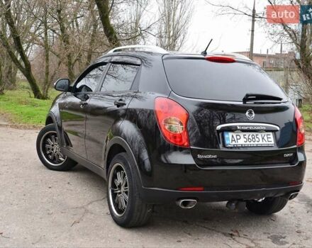 Чорний Cанг Йонг Korando, об'ємом двигуна 2 л та пробігом 156 тис. км за 9000 $, фото 4 на Automoto.ua