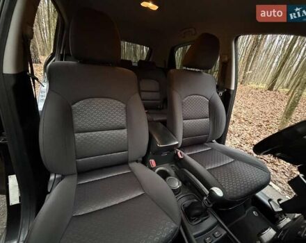 Чорний Cанг Йонг Korando, об'ємом двигуна 2 л та пробігом 163 тис. км за 8100 $, фото 24 на Automoto.ua