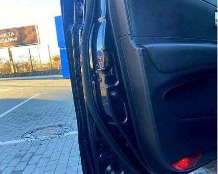 Чорний Cанг Йонг Korando, об'ємом двигуна 2 л та пробігом 240 тис. км за 10400 $, фото 4 на Automoto.ua