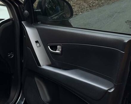 Чорний Cанг Йонг Korando, об'ємом двигуна 2 л та пробігом 163 тис. км за 8100 $, фото 25 на Automoto.ua