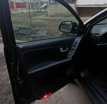 Чорний Cанг Йонг Korando, об'ємом двигуна 2 л та пробігом 52 тис. км за 12600 $, фото 10 на Automoto.ua