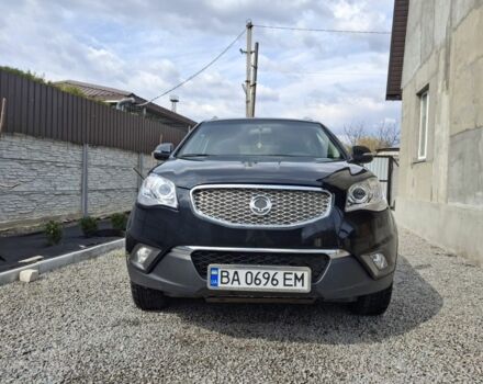 Черный Cанг Йонг Корандо, объемом двигателя 2 л и пробегом 126 тыс. км за 8200 $, фото 1 на Automoto.ua