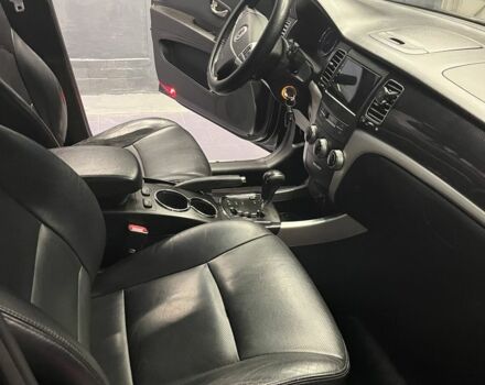 Чорний Cанг Йонг Korando, об'ємом двигуна 2.5 л та пробігом 150 тис. км за 11000 $, фото 9 на Automoto.ua
