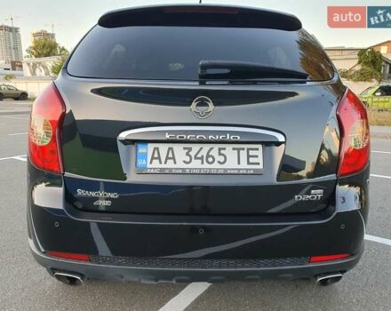 Чорний Cанг Йонг Korando, об'ємом двигуна 2 л та пробігом 108 тис. км за 10500 $, фото 8 на Automoto.ua